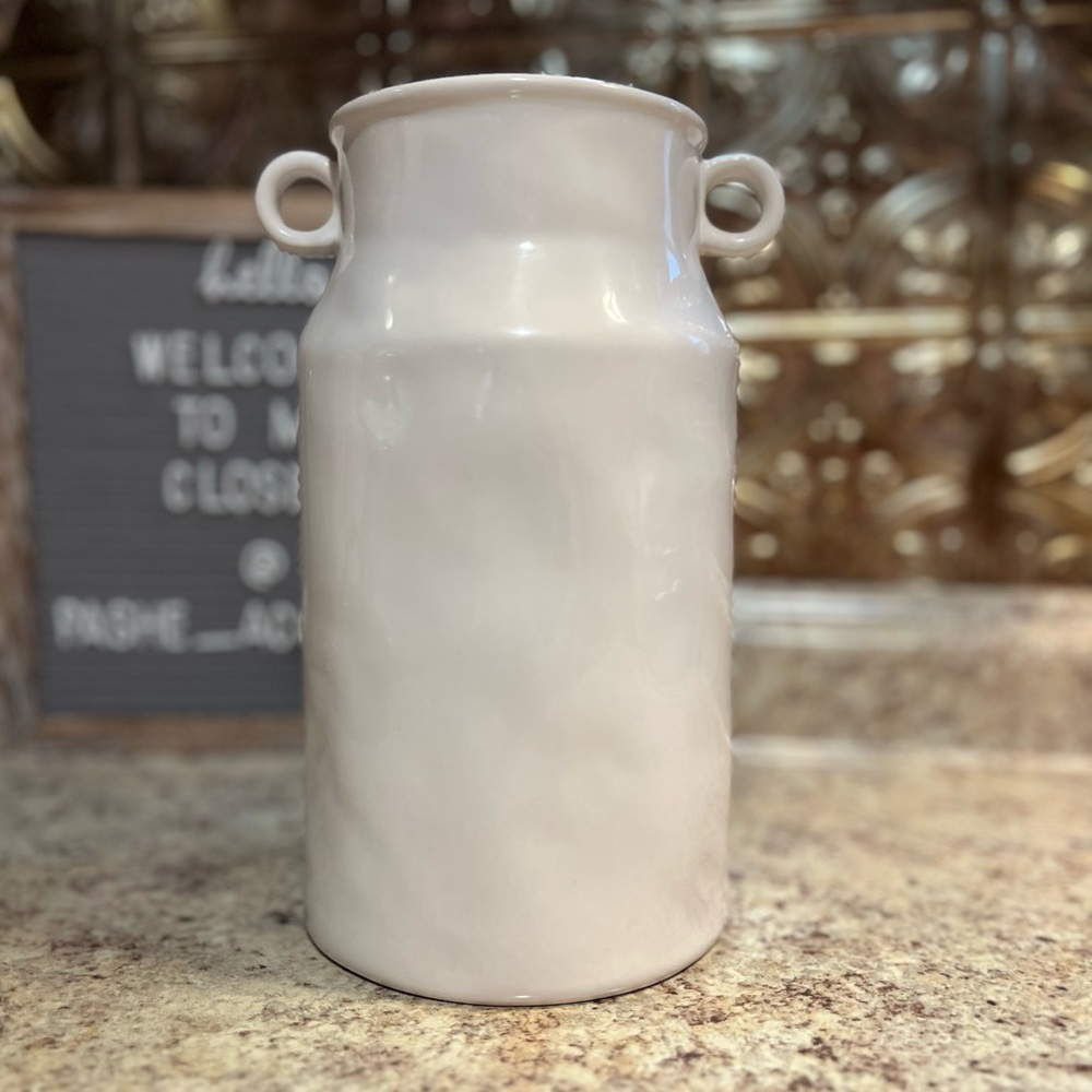 RAE DUNN FARM FRESH Ceramic Milk Jug Vase NWT - Picture 4 of 7